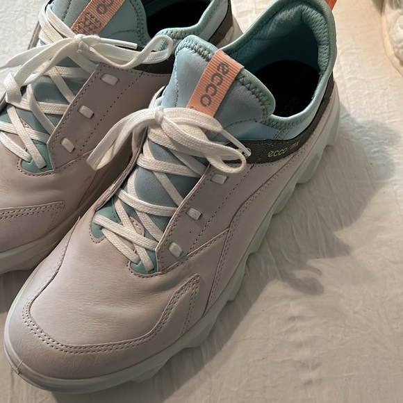 26. Ecco Fluid Form Tennis Shoes / Sneakers in Off White, Cyan, and Peach - Picture 2 of 12